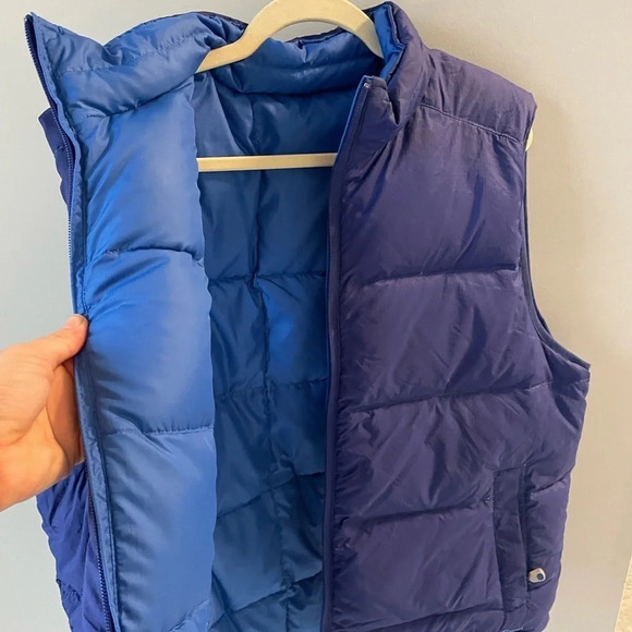 L.L. Bean reversible down puffer vest - Picture 6 of 8